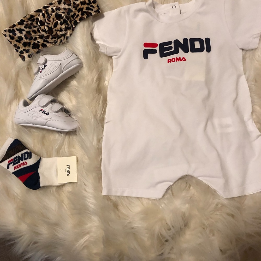 Fendi Kids Set - Picture 2 of 2